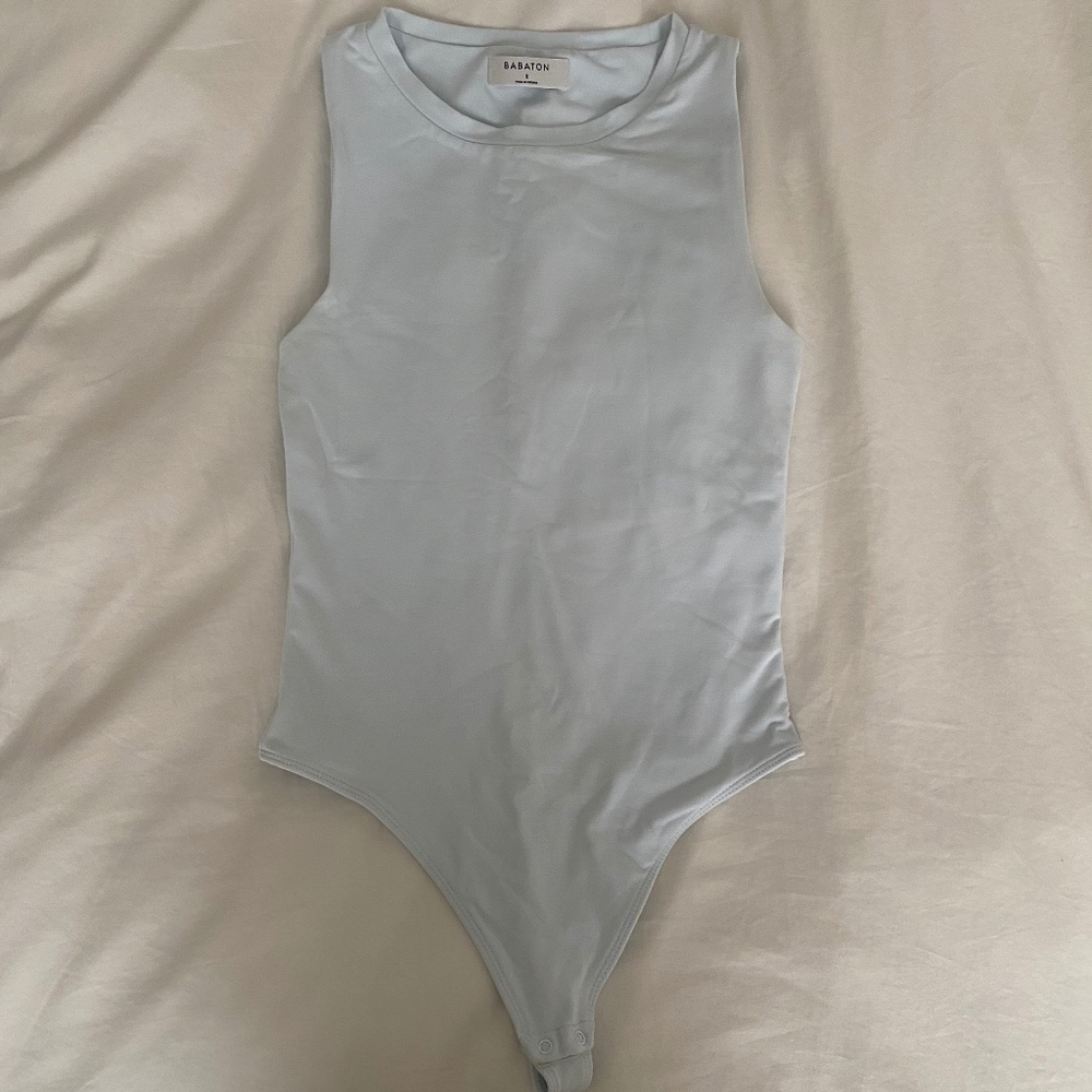 Aritzia Baboon Contour Crew Bodysuit - size S